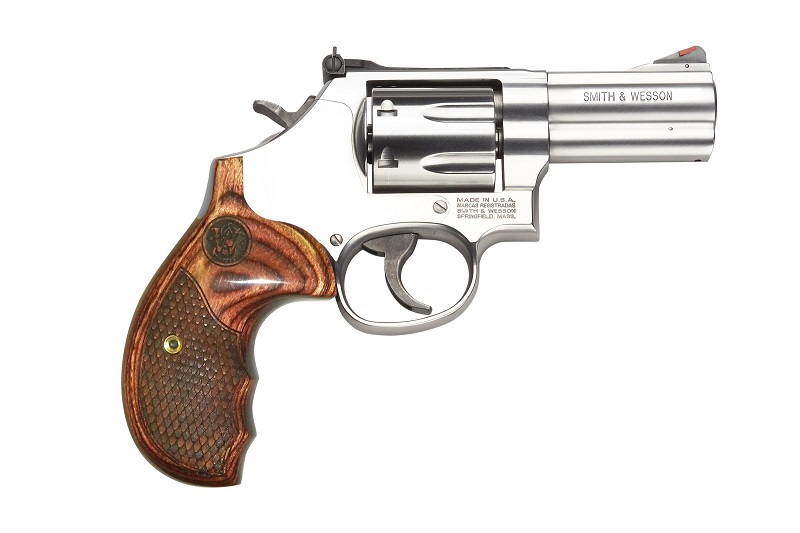 REVOLVER S&W 686 PLUS LUXE CAL.357MAG CROSSE BOIS 7 COUPS 3″